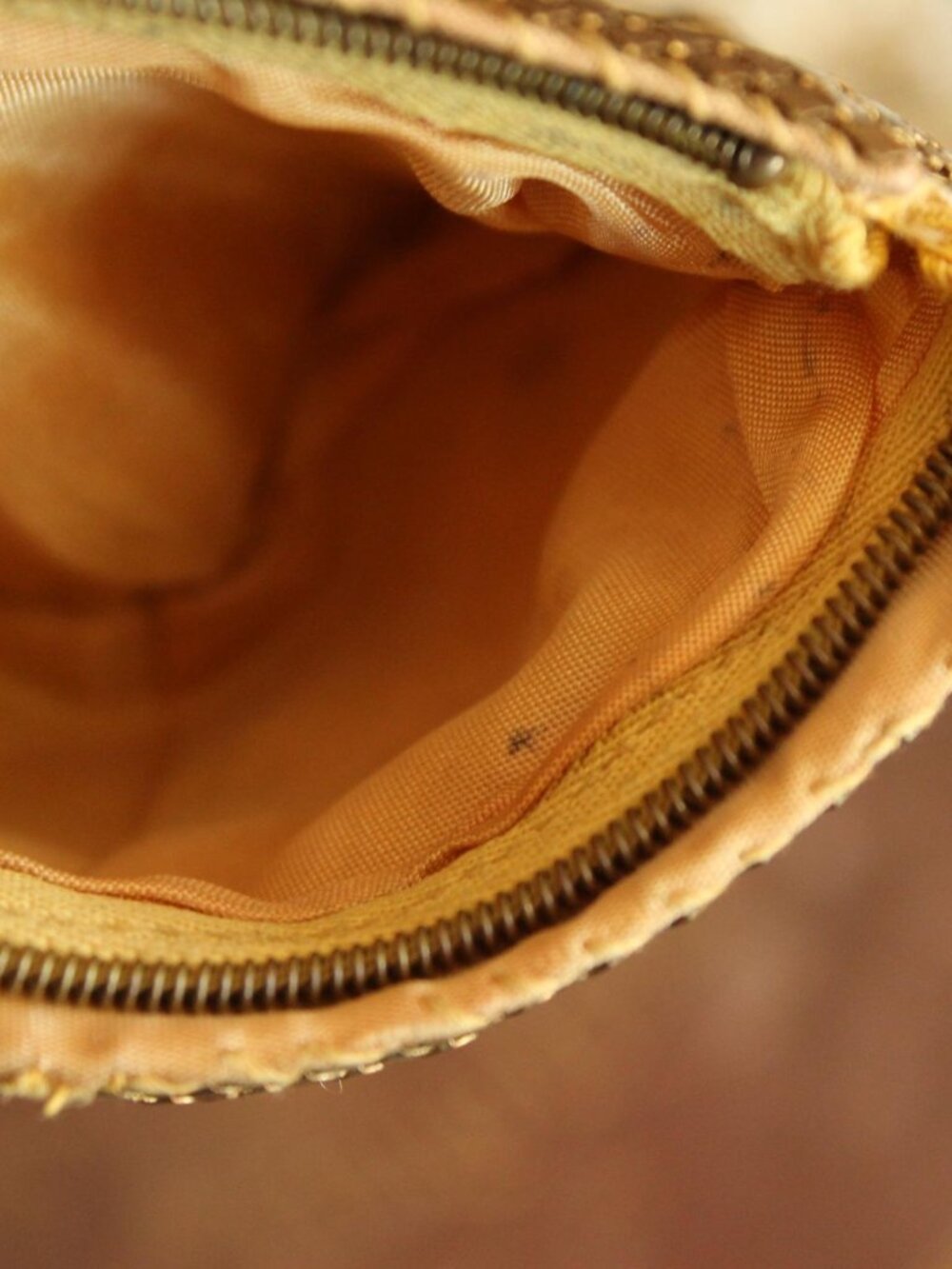 Vintage 1930s 1940s Clutch Purse, Gold Mesh Evening Bag, Art Deco, Possible Whit - Picture 8 of 13